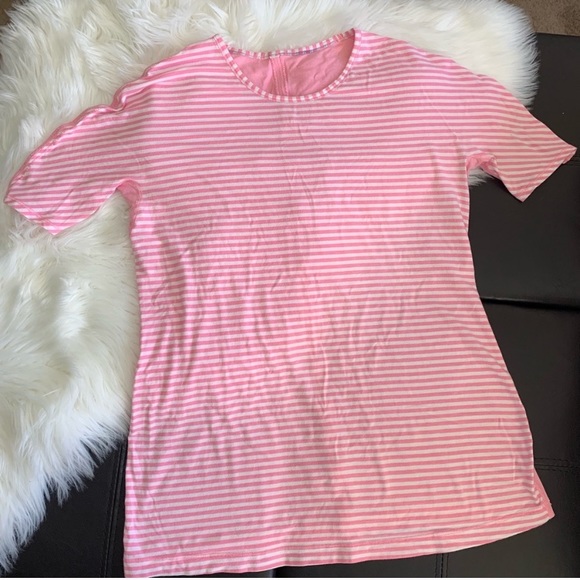 lululemon athletica Tops - Lululemon everyday shirt lululemon athletica Tops - Lululemon everyday shirt